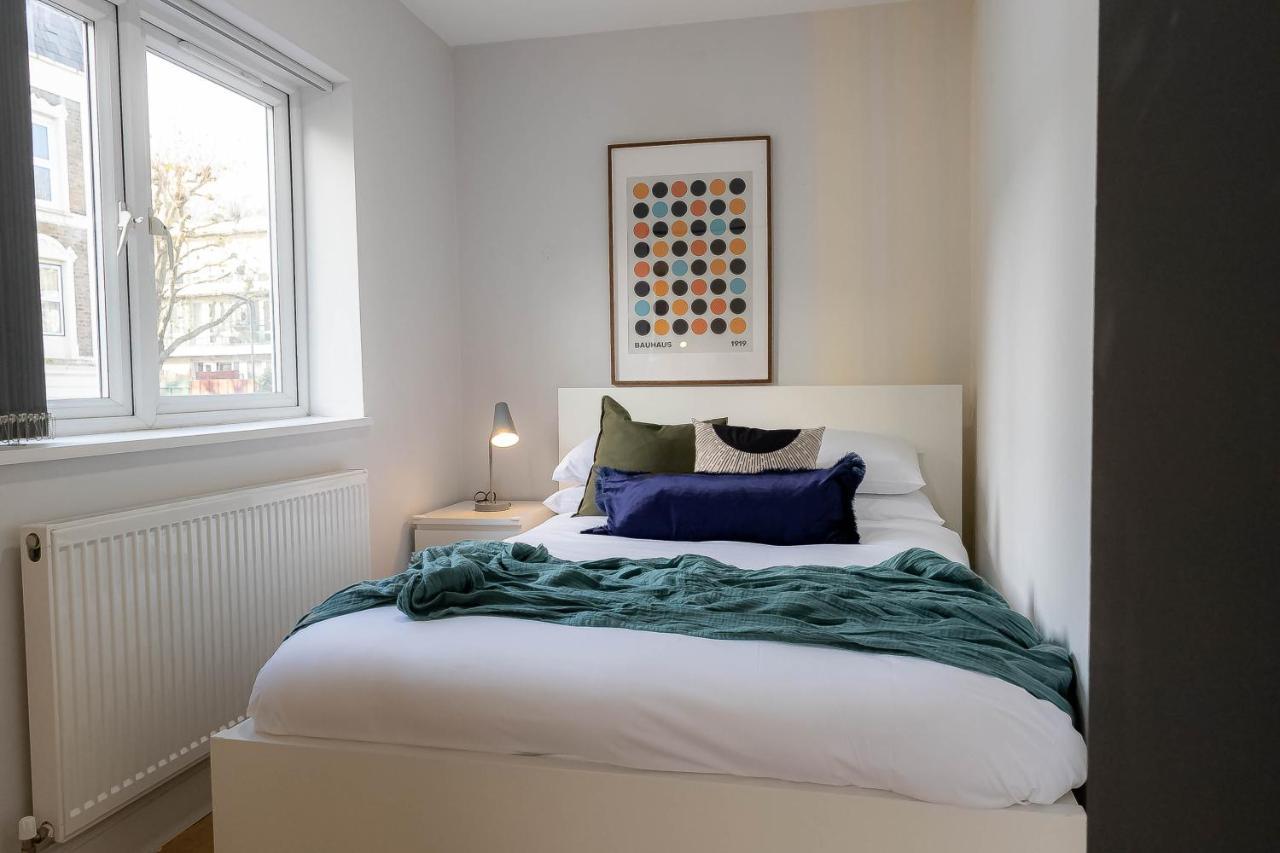 Camden Apartments Next To Market And Tube Station 런던 외부 사진