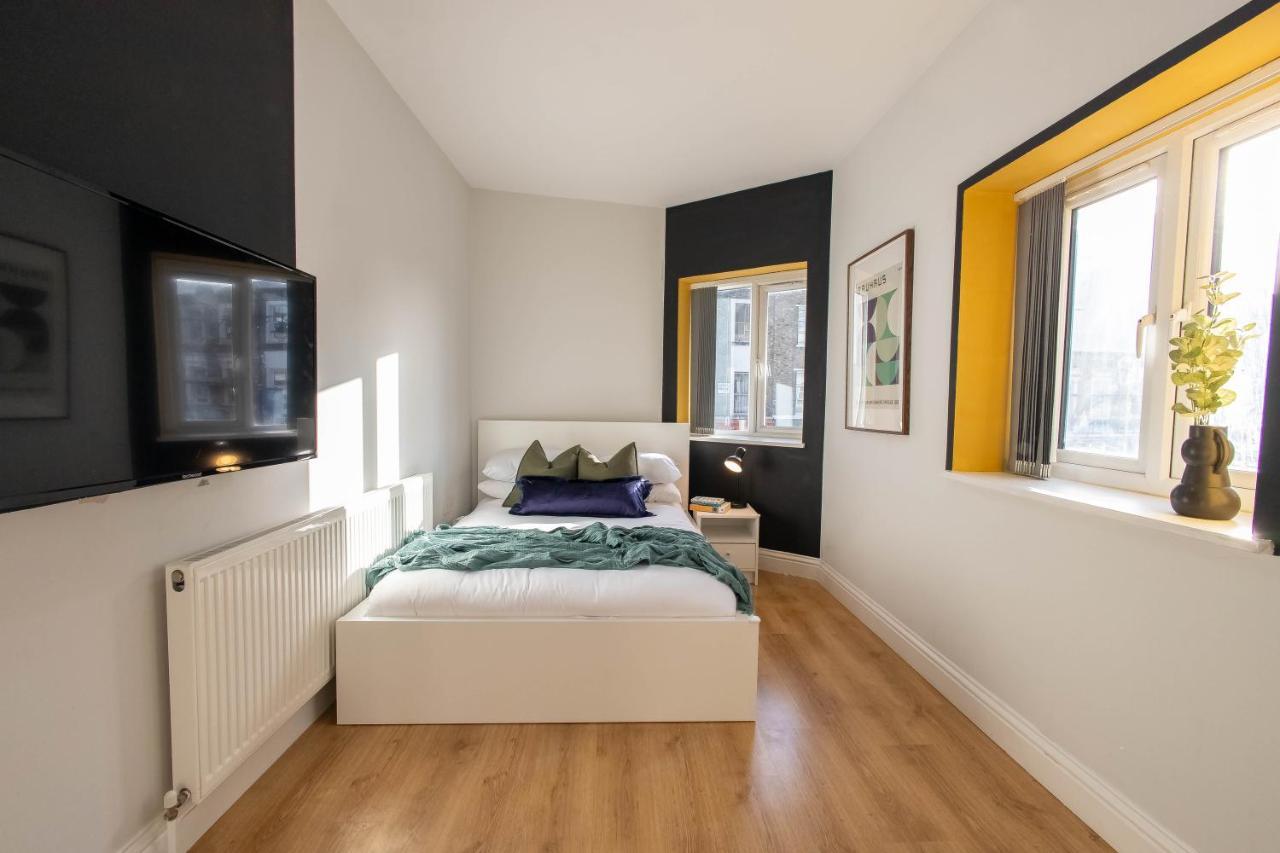 Camden Apartments Next To Market And Tube Station 런던 외부 사진