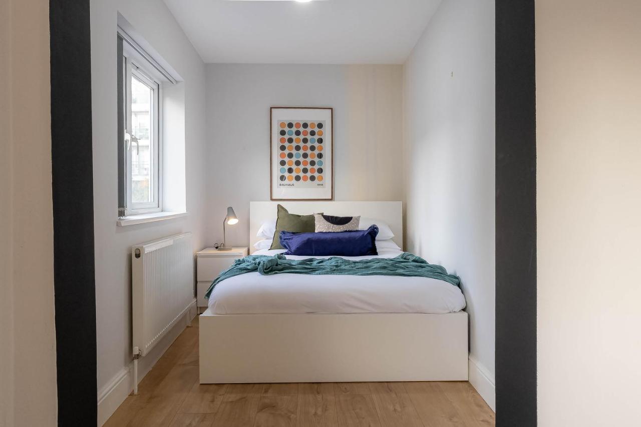 Camden Apartments Next To Market And Tube Station 런던 외부 사진