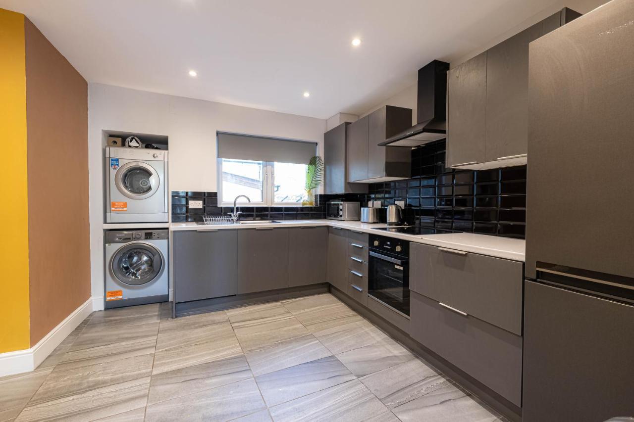 Camden Apartments Next To Market And Tube Station 런던 외부 사진