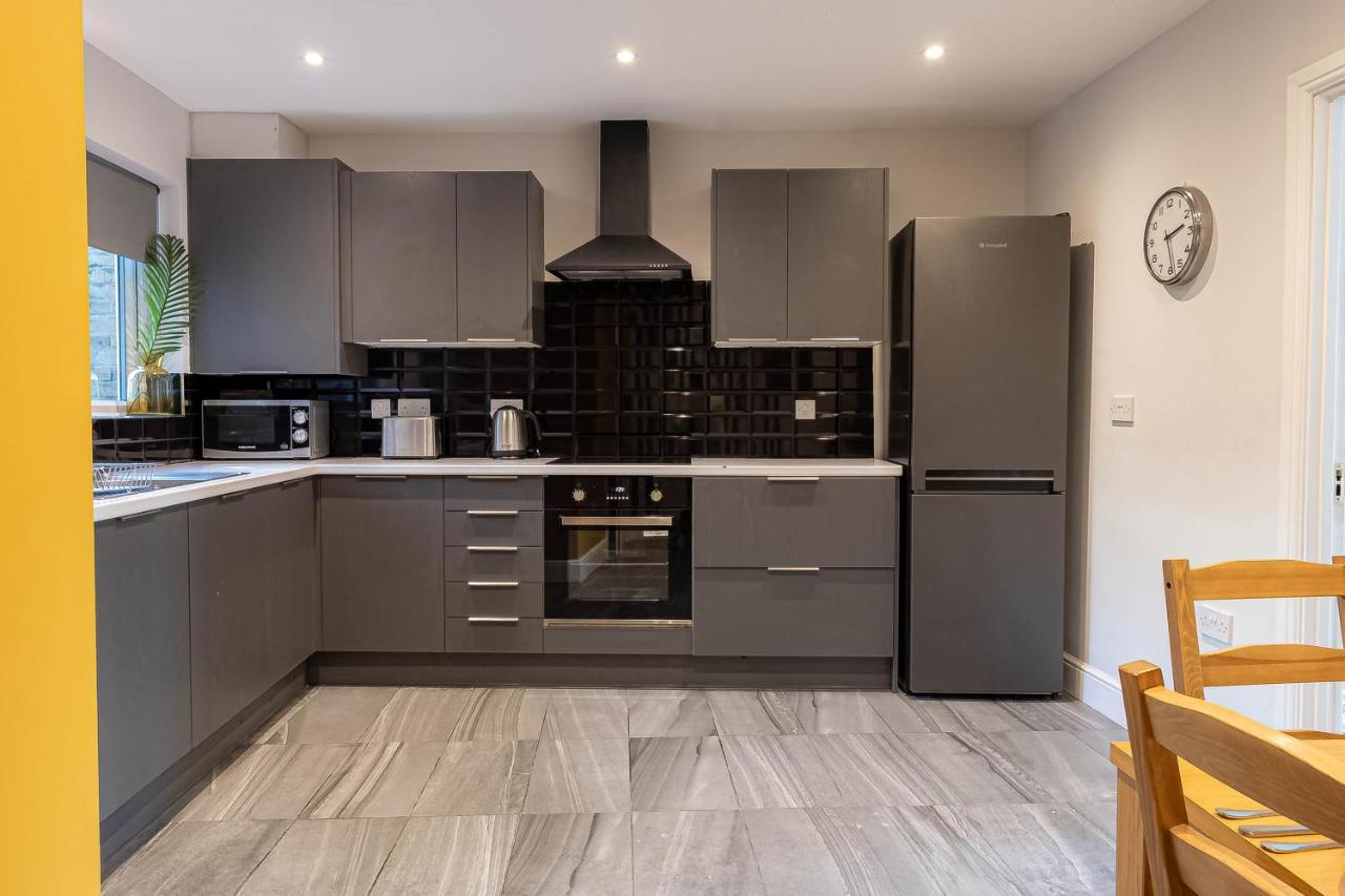 Camden Apartments Next To Market And Tube Station 런던 외부 사진