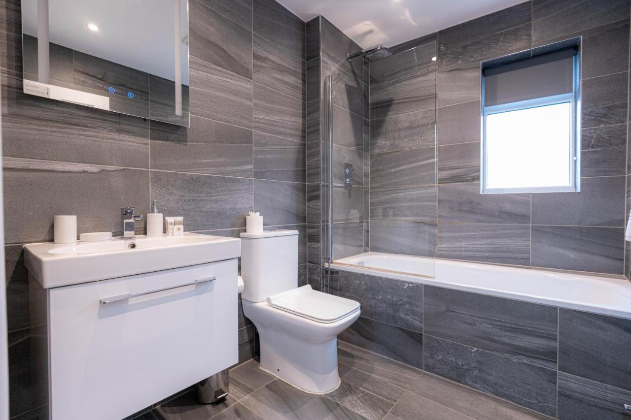Camden Apartments Next To Market And Tube Station 런던 외부 사진