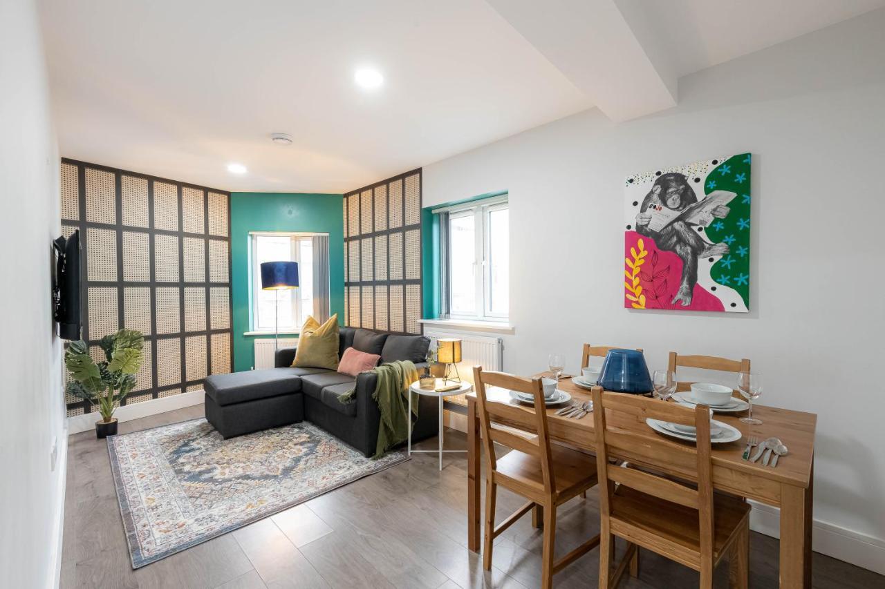 Camden Apartments Next To Market And Tube Station 런던 외부 사진