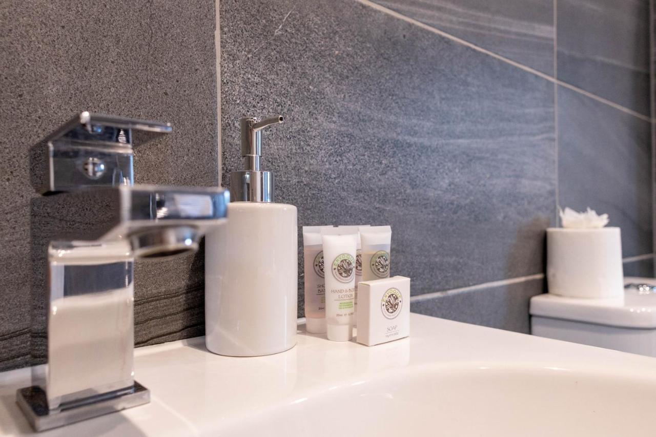 Camden Apartments Next To Market And Tube Station 런던 외부 사진