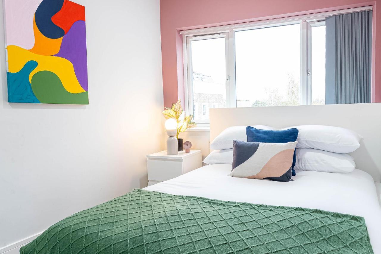 Camden Apartments Next To Market And Tube Station 런던 외부 사진