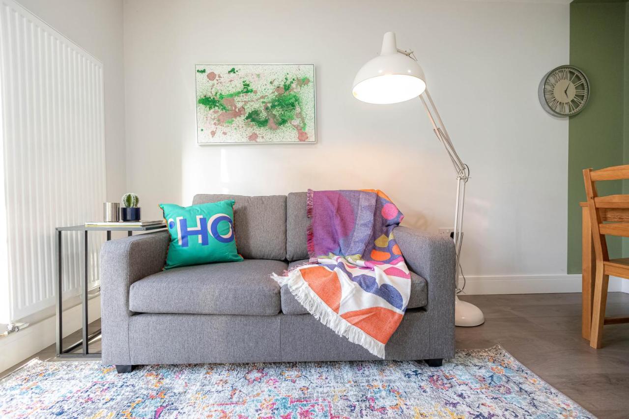 Camden Apartments Next To Market And Tube Station 런던 외부 사진