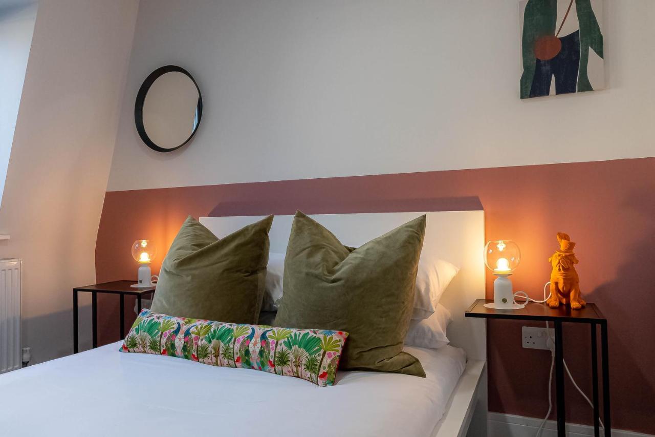 Camden Apartments Next To Market And Tube Station 런던 외부 사진