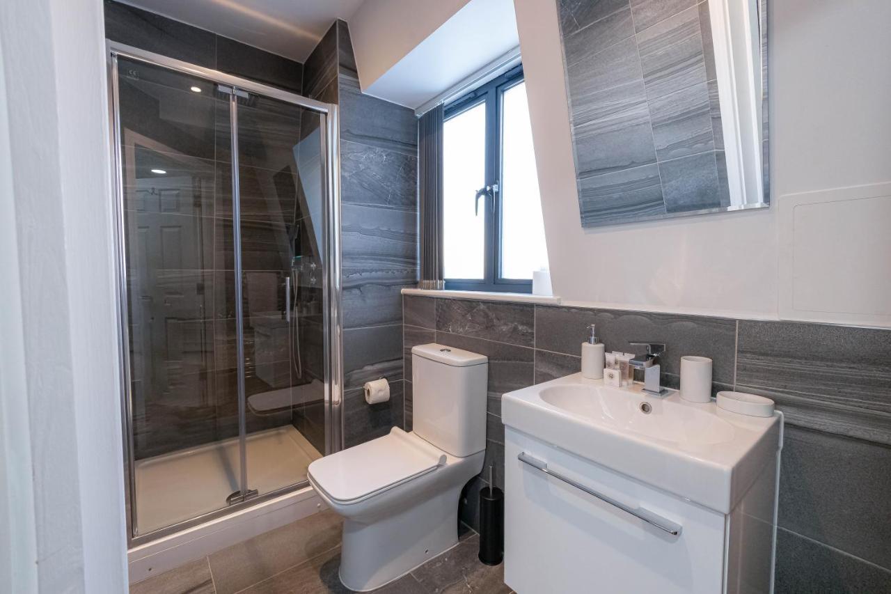 Camden Apartments Next To Market And Tube Station 런던 외부 사진